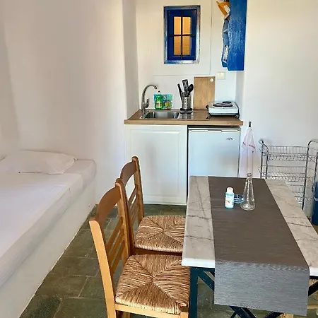 Iliopetra Apartahotel Chrisi Akti (Paros)