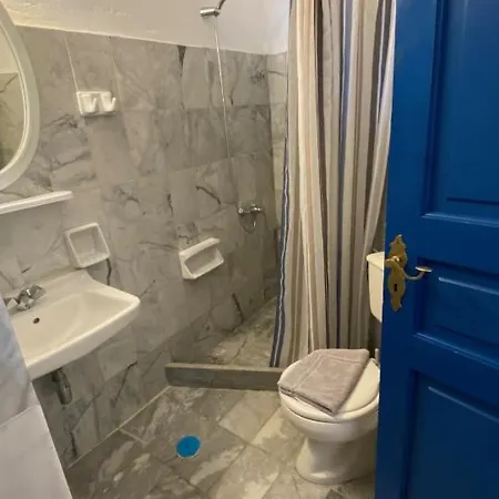 Apartahotel Iliopetra 3*