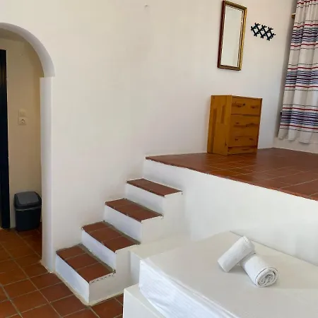 Iliopetra Chrisi Akti (Paros)