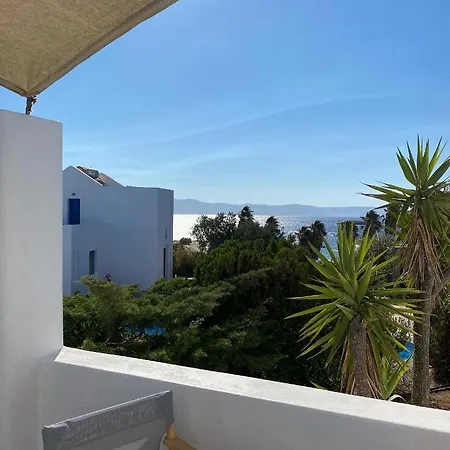 Ξενοδοχείο με διαμερίσματα Iliopetra Χρυσή Ακτή