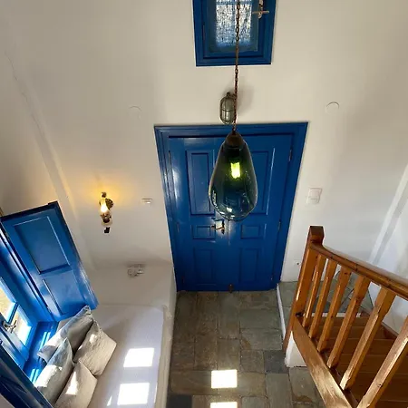 Apartahotel Iliopetra 3*