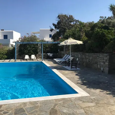 Iliopetra Aparthotel 3*