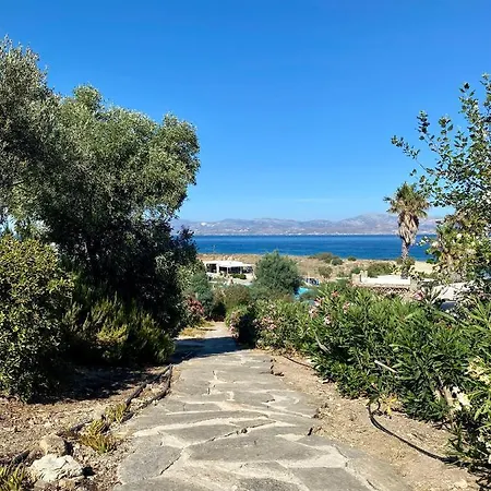 Iliopetra Aparthotel