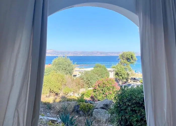 מלון דירות Iliopetra 3*