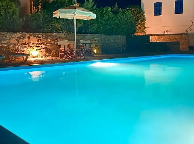 Iliopetra מלון דירות