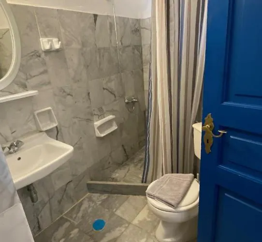 מלון דירות Iliopetra 3*