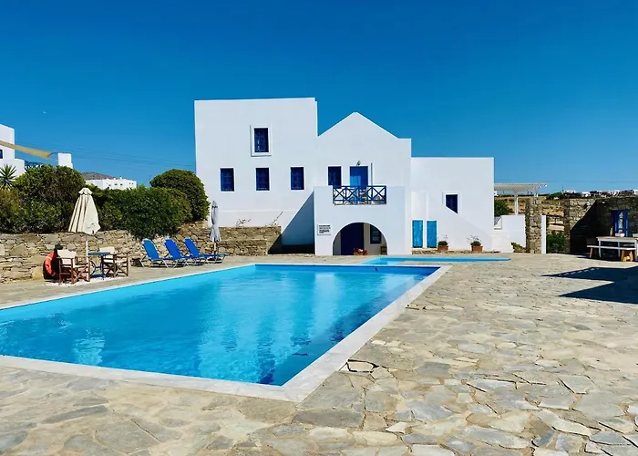 מלון דירות Iliopetra 3*