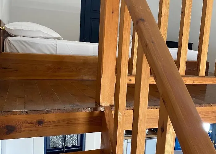 Iliopetra מלון דירות