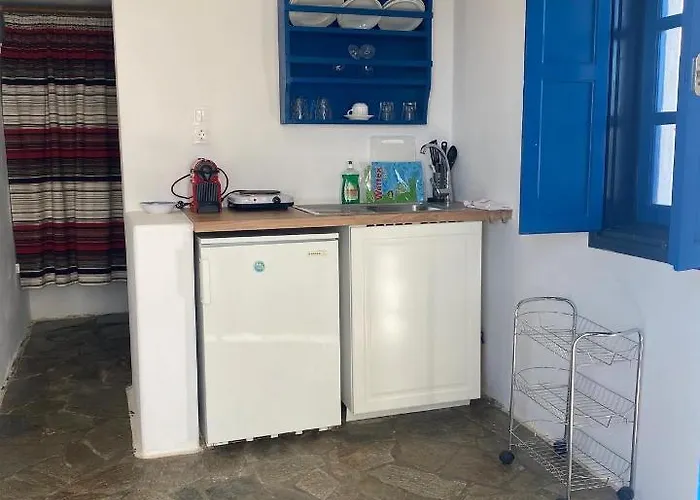 Iliopetra מלון דירות חריסי אקטי